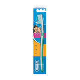 Oral-B Classic 3 Effect - 40 Medium